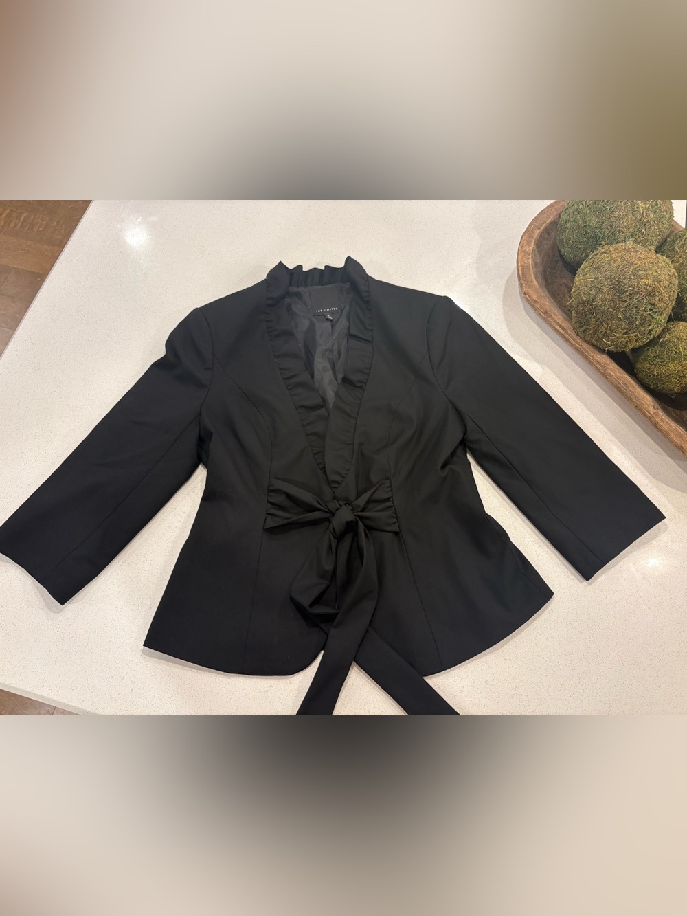 Women’s The Limited Black Ruffle-Trim Tie-Front Blazer (Sz M)